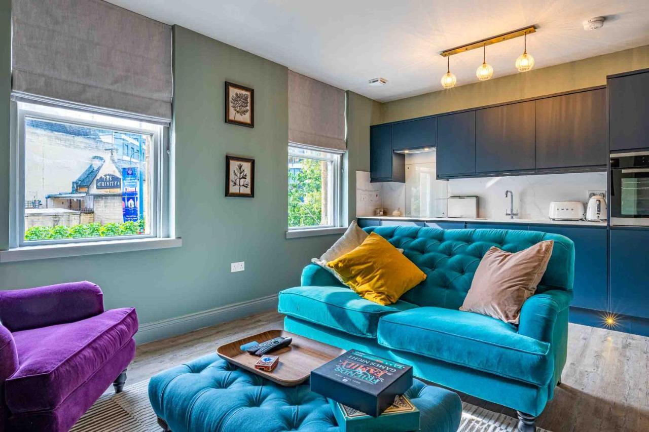 Beautiful Modern 1 Bedroom Apartment, City Centre Bath Extérieur photo