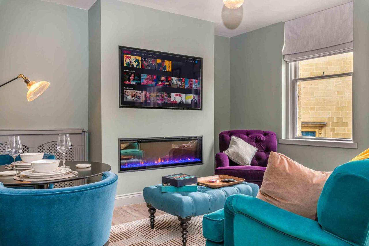 Beautiful Modern 1 Bedroom Apartment, City Centre Bath Extérieur photo